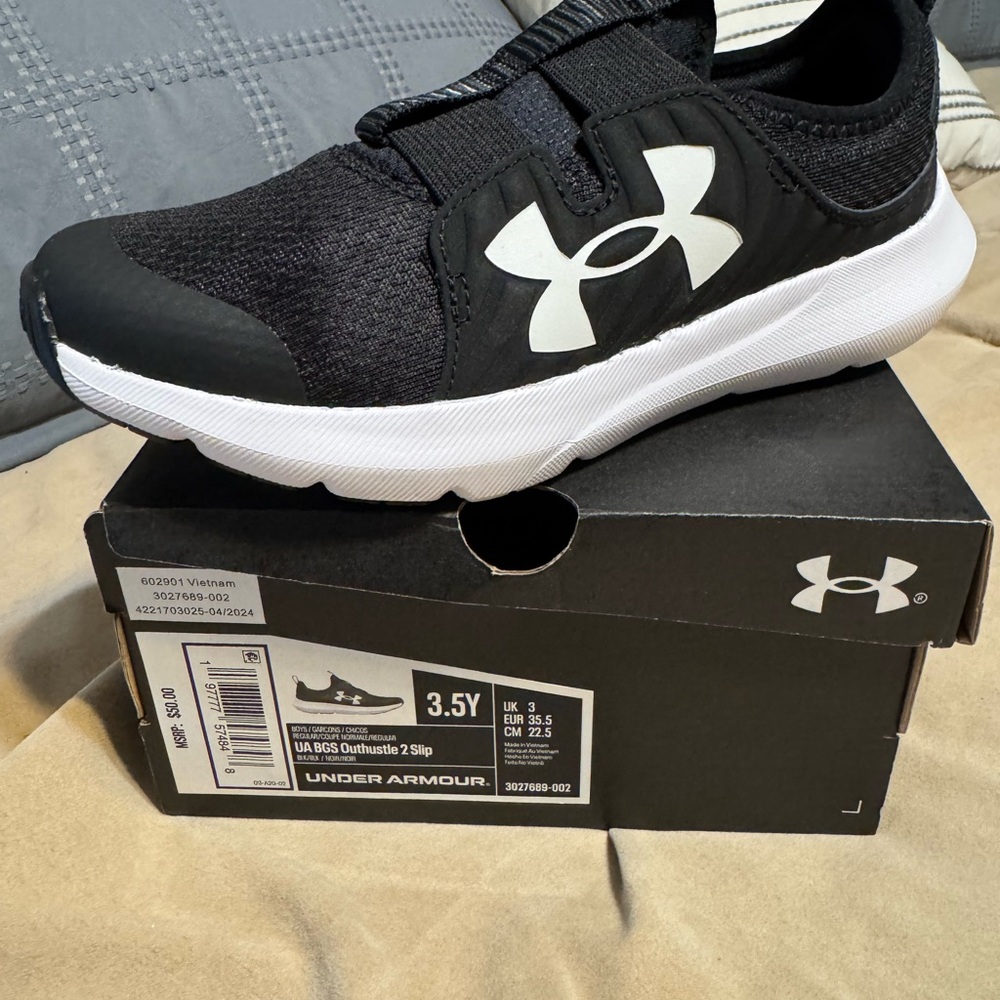 Under Armour Black and White Athletic Shoes